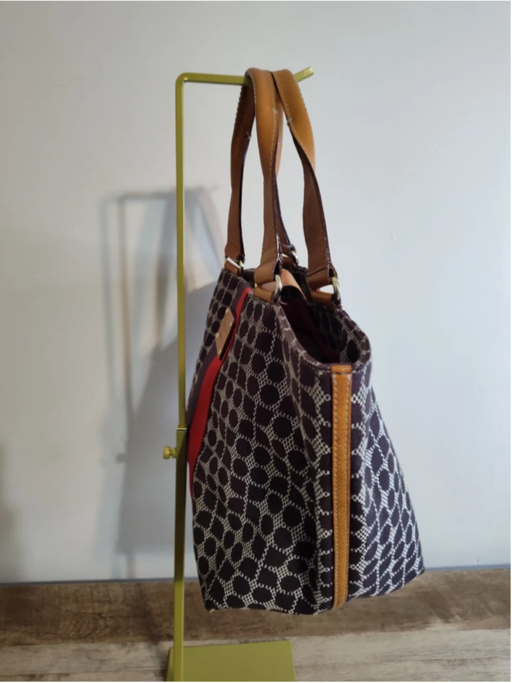 Women's Kate Spade Tote Bag Black and Red Patterned